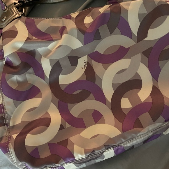 RARE COACH Poppy Like new Madison signature shoulder bag, purple, cream, gray - Picture 8 of 16